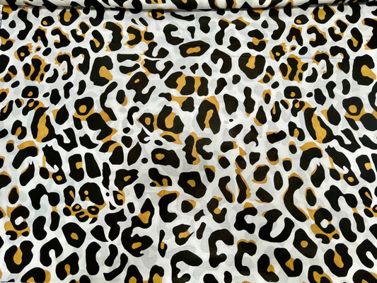 100% Kokvilnas audums- leoparda raksts 220cm 125 g/m²