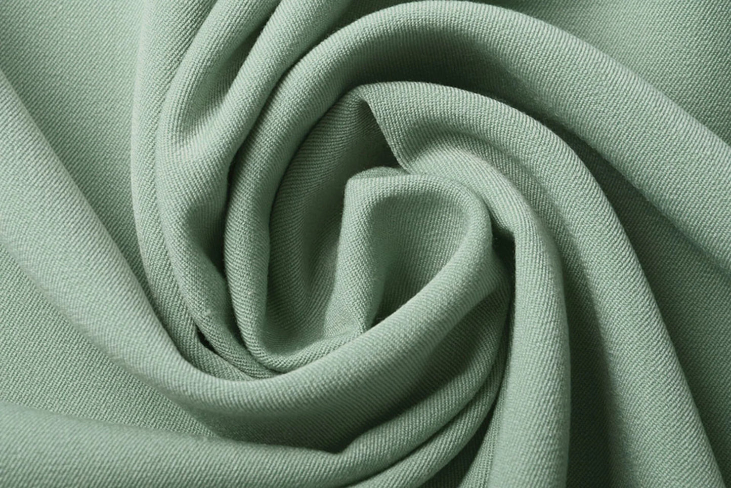 Viskozes kostīmaudums ar elastānu - mint 275 g/m²