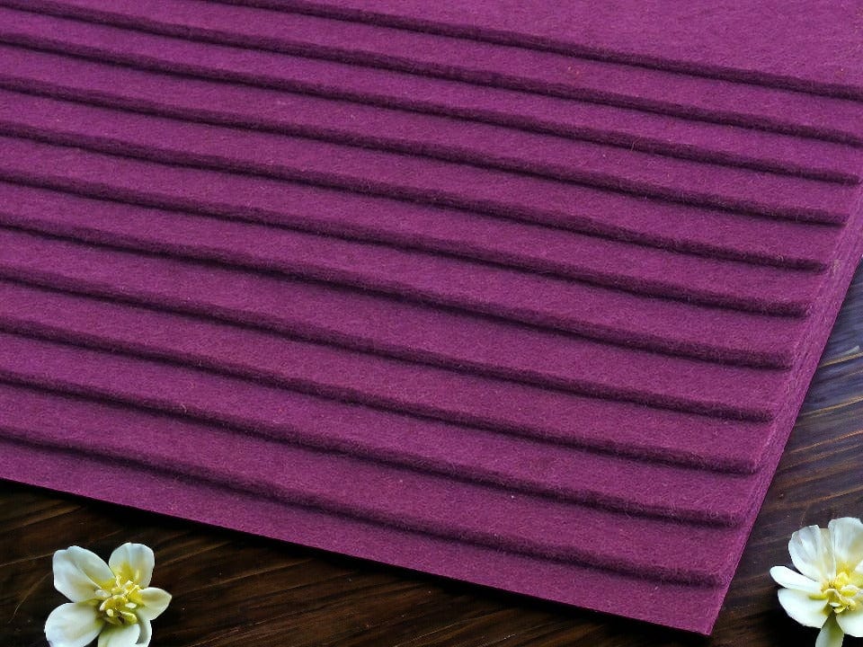Filca loksne pašlīmējoša 2 mm, 20x30 cm-violeta