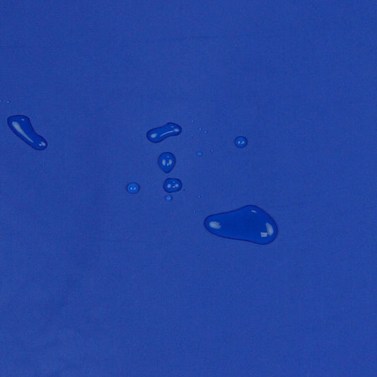 Ūdensizturīgs lietusmēteļu audums-rudzupuķu zils 70 g/m²